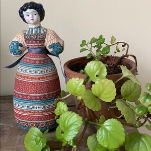 American heirloom Avon collection doll